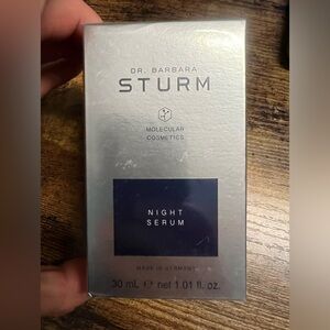 Dr. Barbara Sturm night serum